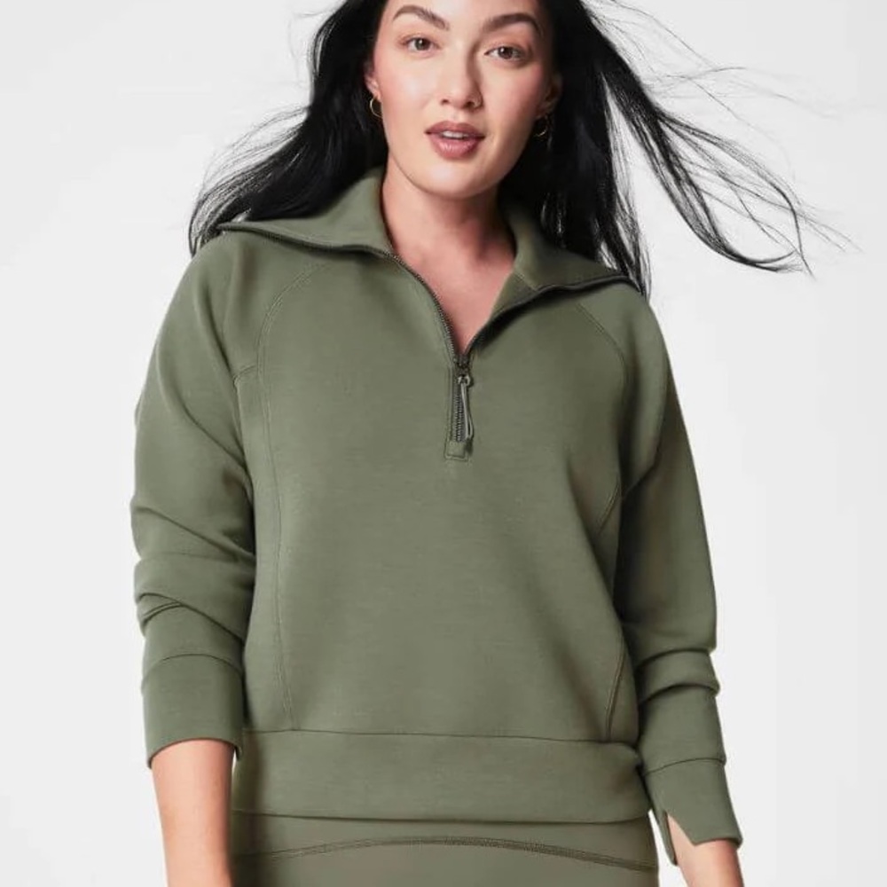 SPANX AirEssentials Half Zip Clover